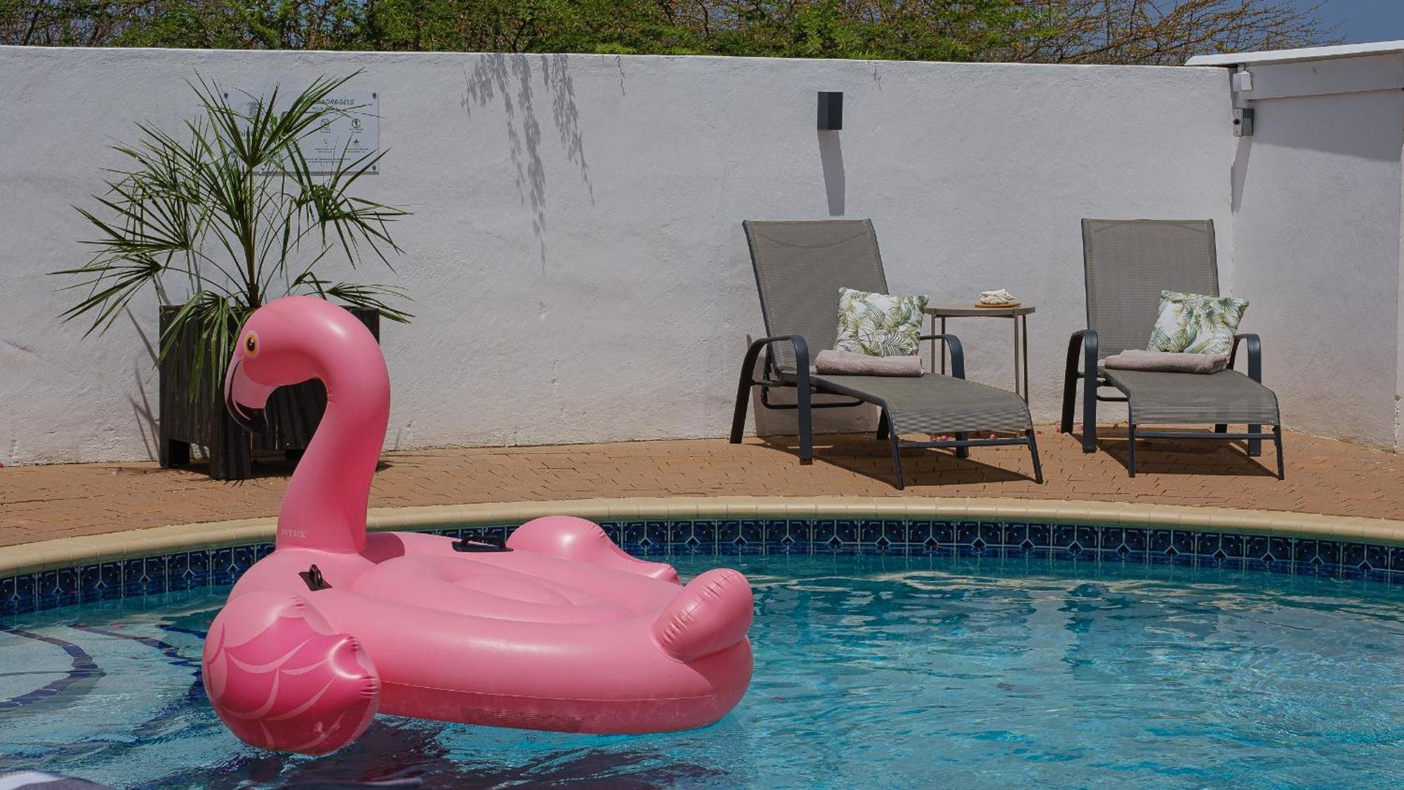 Saint Joris A Tiny Boutique Resort 빌렘스타트 외부 사진